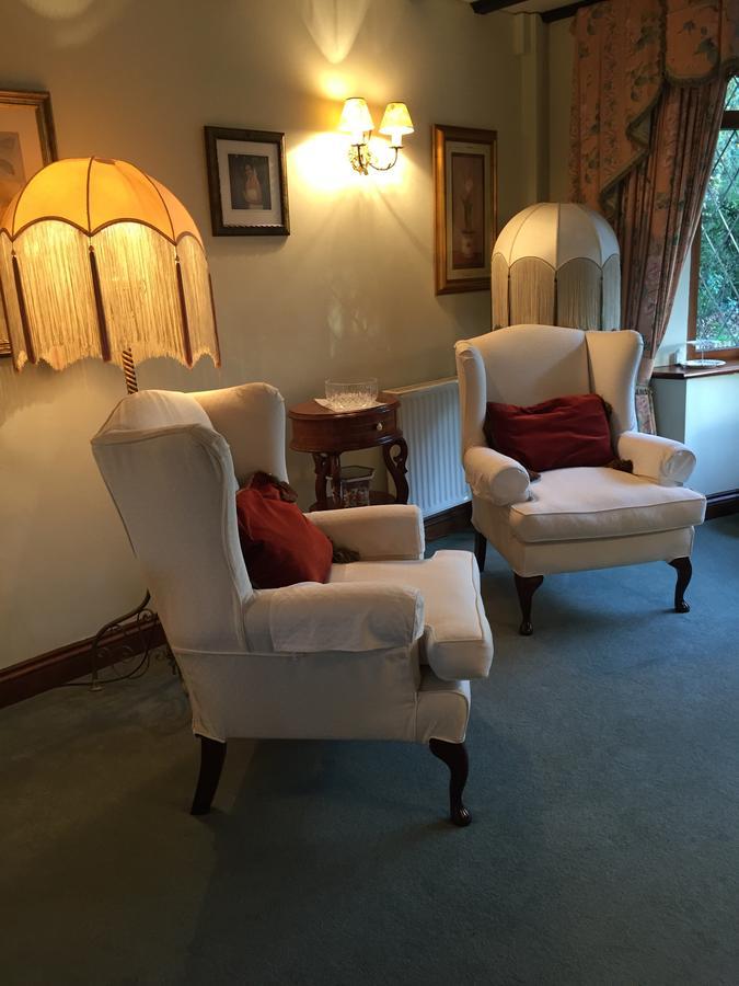 Tudor Place Bed & Breakfast Winnersh Dış mekan fotoğraf
