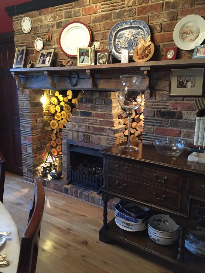 Tudor Place Bed & Breakfast Winnersh Dış mekan fotoğraf